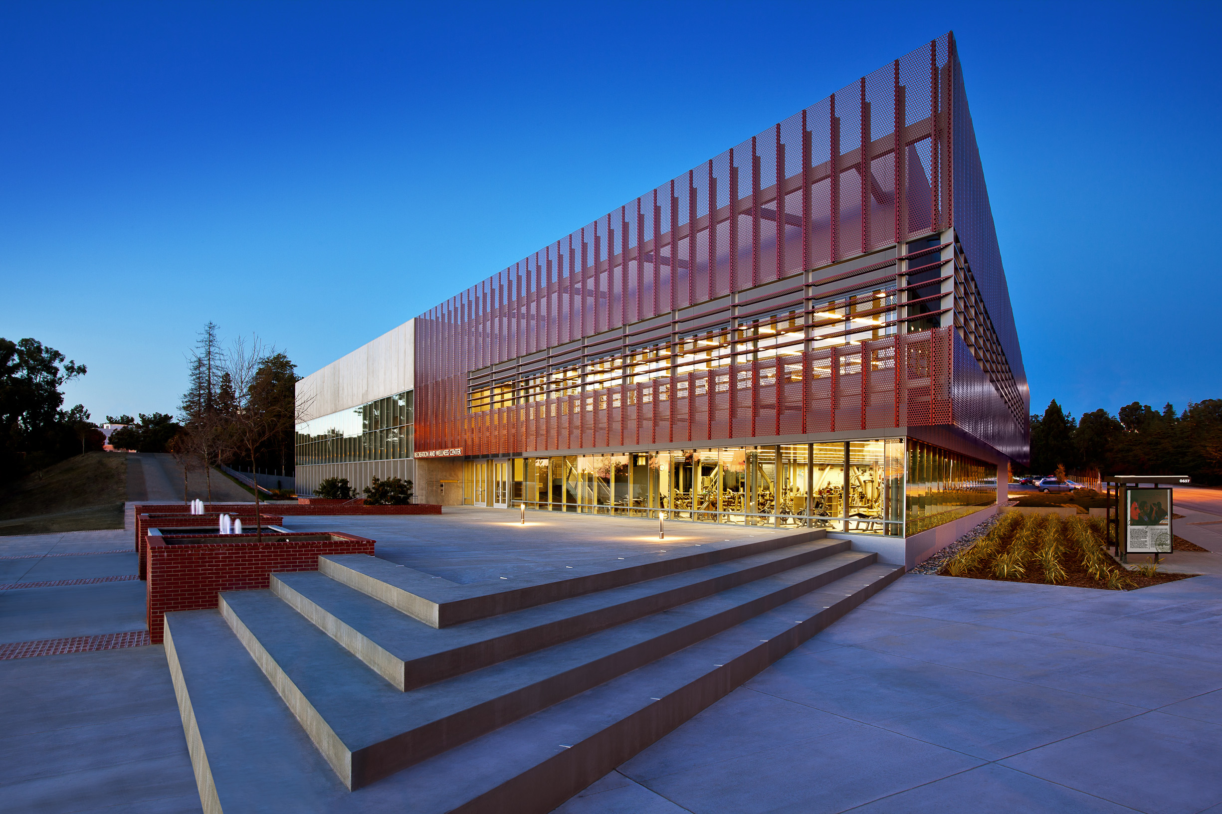 EAST BAY UNIVERSITY RECREATION CENTER